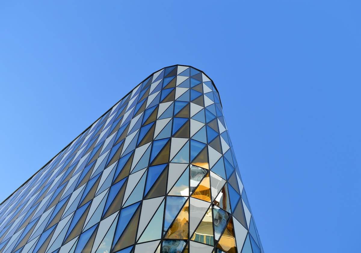 从5轮不胜到4-1逆转！利物浦的救赎之夜，揭开两大真相，足坛新王已然登基